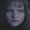 Jennifer Jason Leigh: Screenshot from ''Dolores Claiborne'' - Click to see large image